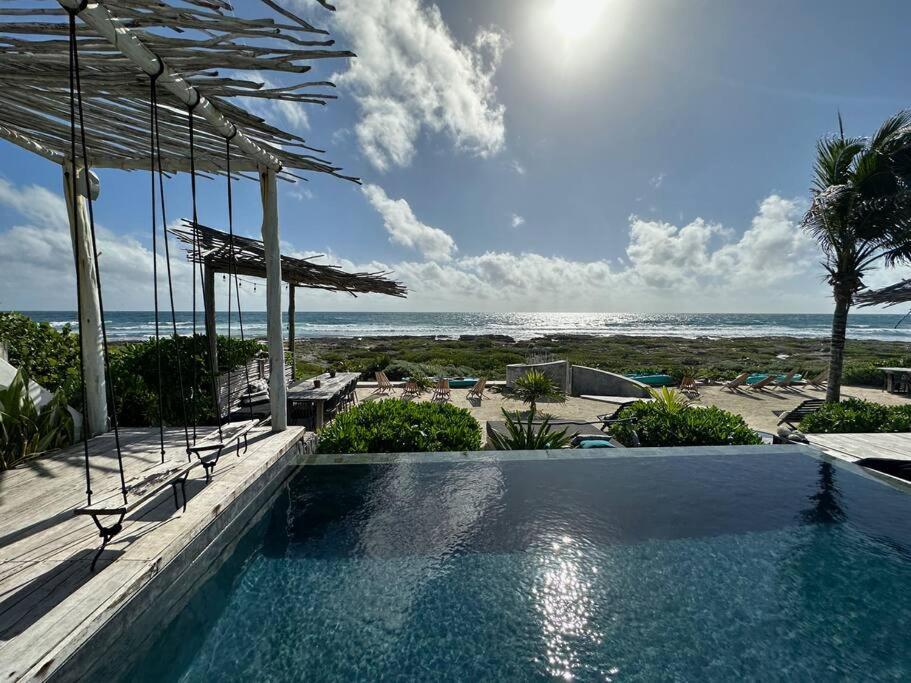 Tulum Beachfront Villa I'Ik By Casa Xuul Tulum Extérieur photo